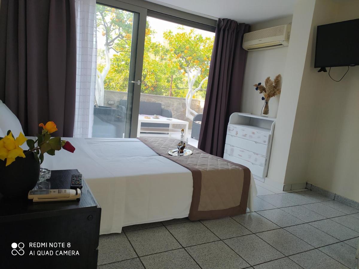 Sea Waves Apartments Nea Epidavros Exterior photo
